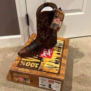 Brand new cowgirl boots!